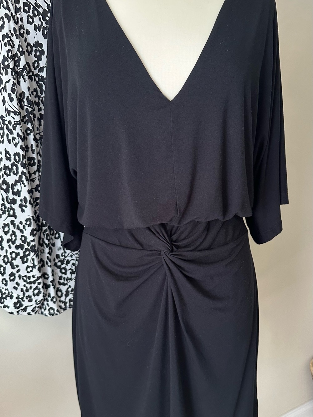 Lilly Pulitzer Noir Kimono Dress - Picture 3 of 7